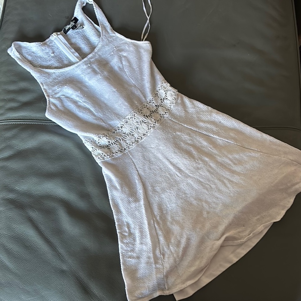 Elegant White Midi Dress by [Brand]